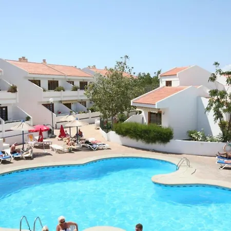 Appart hôtel De 2 Con Piscina En